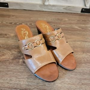 NWOB A2 by Aerosoles 7.5 Tan Heeled Sandals